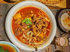 -迪拜杭州风味音乐餐厅(杭州首店 湖滨步行街店)