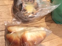 -Dough&Joe团憩(瑞虹天地月亮湾店)