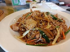干炒牛河-纳福苑(亮庆餐饮分店)