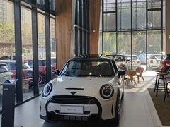 -上海普陀宝诚MINI4S店(红柳路店)