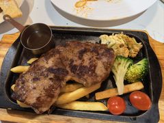 -意风小镇(内江万达广场店)