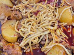 -牛一嘴·兰州牛肉面·大盘鸡(财富中心店)