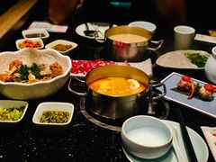 -锅季·捞王旗下小火锅(虹桥火车站店)