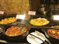 -咖啡苑自助餐厅·中国大饭店