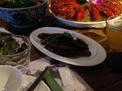 -胡桃里音乐餐厅(陶溪川店)(川湘赣菜·世界百大酒庄直供红酒·音乐表演)