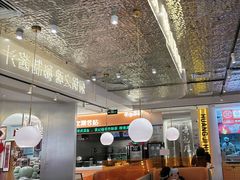 -黄记煌三汁焖锅(新佳丽江汉路店)