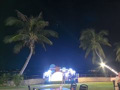 -JW万豪厨房餐厅·滨海草坪烧烤·海鲜·海景(三亚绿发山海天JW万豪酒店)