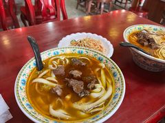 -金杨拉面王小吃面馆·牛三宝面·红烧牛肉粉