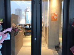 黑色的门头很有质感-众独空间沉浸式自习室(三阳路铂仕汇店)