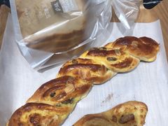 -皇冠幸福里动物奶油生日蛋糕(万达店)
