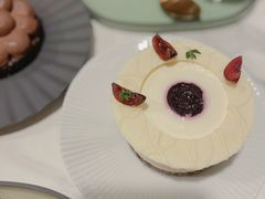 -潮一不贰·法式甜品·生日蛋糕·西式简餐(外滩店)