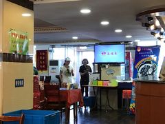 大堂-添福来墨鱼饺子 · 海鲜东北菜(泡崖店)