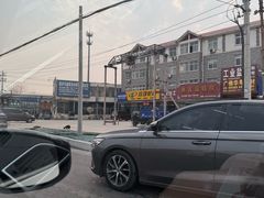 -胖东来生活广场(健康路店)
