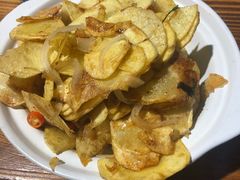 砂锅土豆片-老爹面川味小酒馆(阿什河街店)