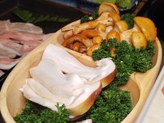 -楠小云·云南鲜菌·鲜牛自助火锅(九眼桥店)