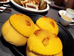 菠萝包-小炳胜(卓悦中心店)