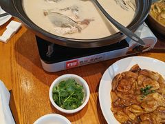 -翠山·映月湖景餐厅(映月湖公园店)