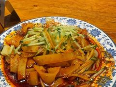 -柴窝堡22号传承新疆菜·新疆辣子鸡