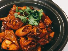 啫啫肥肠鸡-小郭私房菜·海肠捞饭店(学士街店)