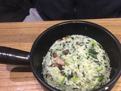 -新梅华·茶点餐厅(欧尚店)