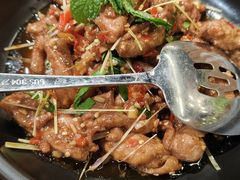 -老滇山寨•云南特色菜•地方菜•民族风情歌舞表演(金碧店)