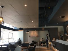 -瑞幸咖啡(宝华国际广场店)