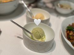 牛油果冰淇淋-新荣记(建国门外大街店)