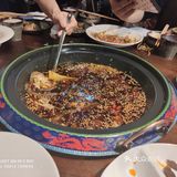 位于南内环街财富大厦停车场院内