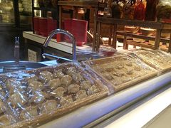 -松咖啡自助餐厅·松北香格里拉