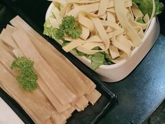 -遇·花庭里鲜牛肉火锅(西工店)