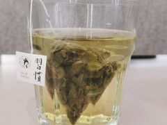 -茶颜悦色(金茂览秀城LG层外街店)