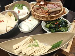 -鸿姐老火锅·传统炒料(上海旗舰店)