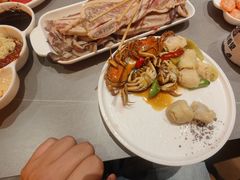 -黑金·寻焰自助百汇·烤肉·火锅(中街店)