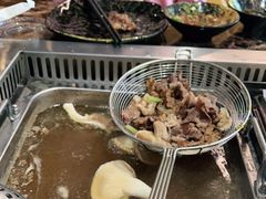 -牛里牛气· 榴莲海鲜鲜牛肉自助火锅·烤肉(横岗店)