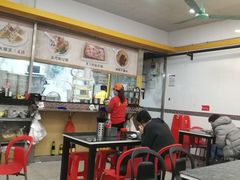 -燊意布拉肠云吞面(中山四路店)