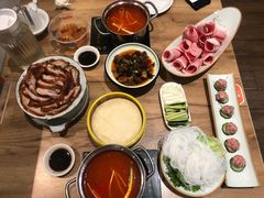 -龙聚德北京烤鸭(沙坪坝华宇A馆店)