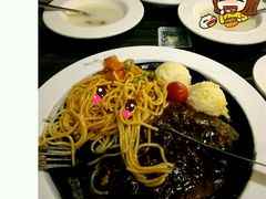 -豪客来牛排(中央花苑店)