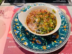 -尚尚仙·酸汤猪手·猪肚鸡火锅(华联万柳购物中心店)