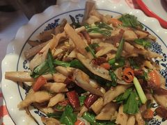 -老闵田螺馆·南昌市井菜·特色小吃(总店)