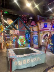 -卡通尼乐园(重庆南坪协信星光店)