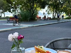 -ommo cafe(半岛城邦店)