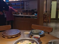 -蜜桃餐厅·伴山(绿宝广场店)