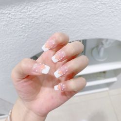 -卡蜜拉美甲美睫专门店