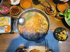 -贵厨酸汤牛肉(花果园国际中心店)