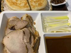 -李连贵熏肉大饼(金隅嘉品Mall店)