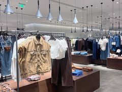 -URBAN REVIVO(北京大兴凯德MALL店)