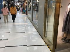-广州白马服装市场