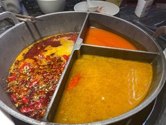 -热火朝天鲜切牛肉火锅(南强街巷店)