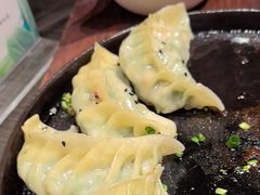 生煎包袱饺-新安人家·22年本地餐厅