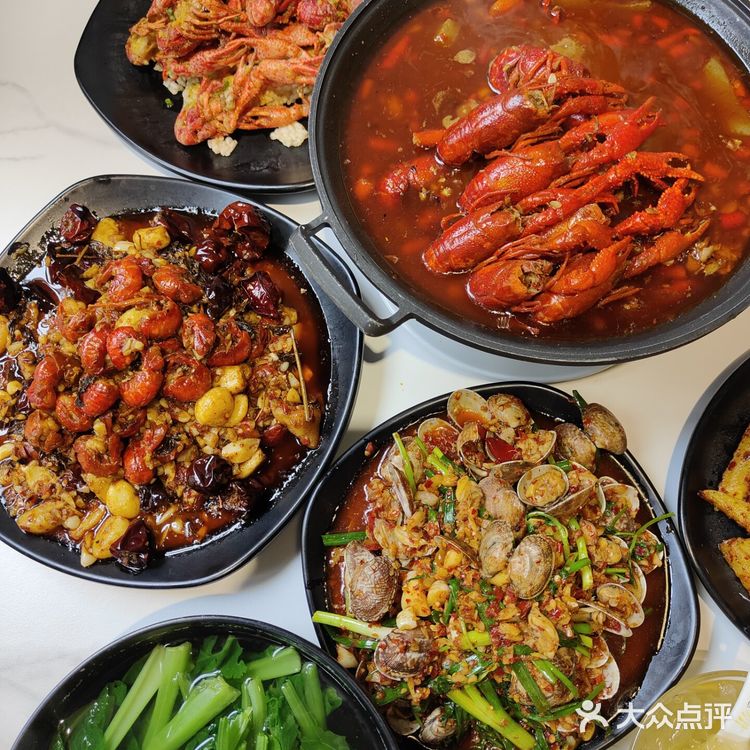 超级容易嗦手指的小龙虾